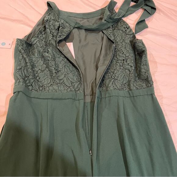 Gal Meets Glam Alina Jumpsuit Hunter Green Lace Back Detail size 16 - Picture 12 of 13